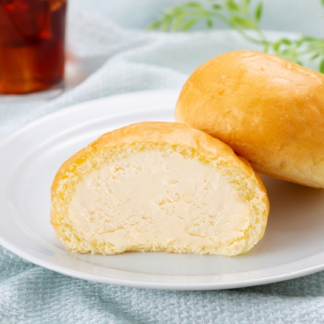 C003 くりーむパン・まるでアイスなくりーむパン食べ比べセット【送料込み】(まるでアイスなくりーむパン×4、くりーむパンカスタード×4)